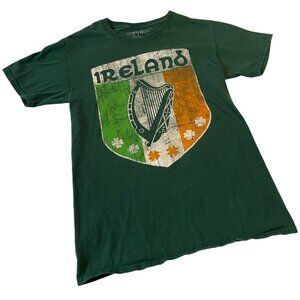Ireland Graphic T-Shirt By Fifth Sun Size S washed out Hunter Green Distressed